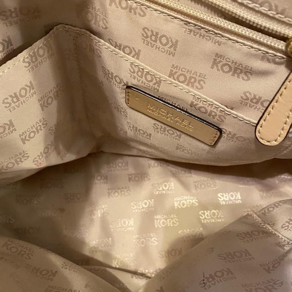 Light Pink/Beige MK Satchel Purse - Picture 9 of 12
